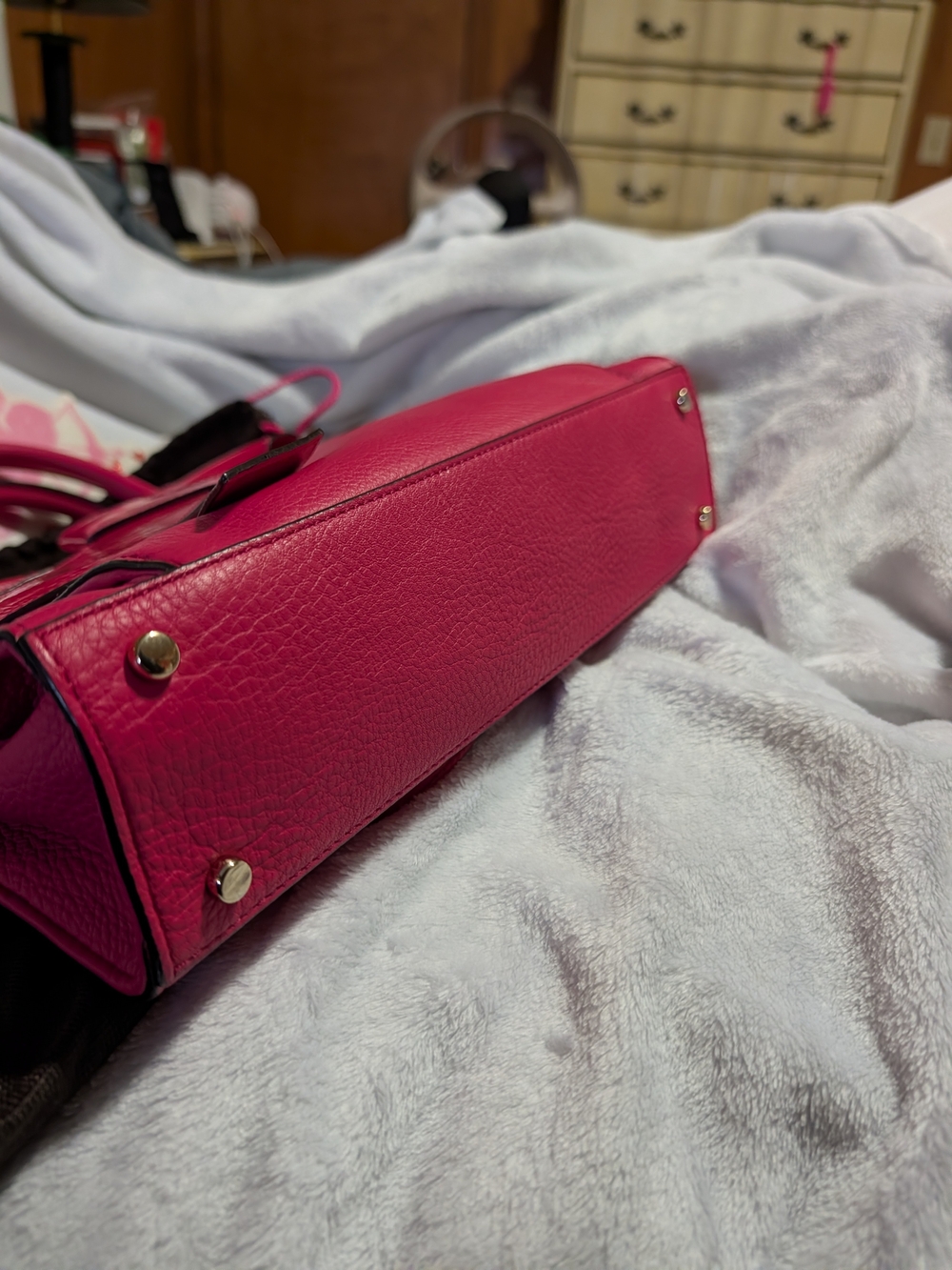 Kate Spade New York "Bow Valley Helena" Satchel - Picture 8 of 14